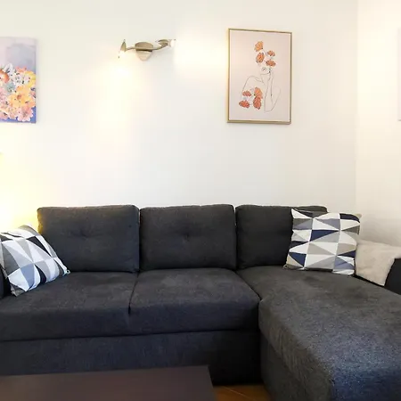Apartment Dalia *