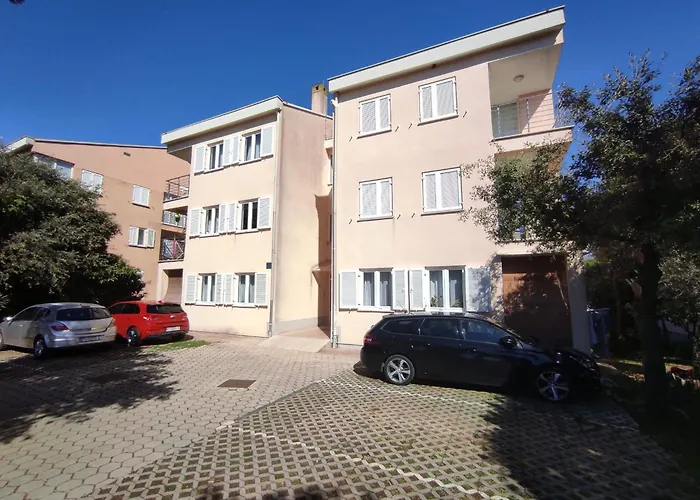 Dalia 아파트 로비니